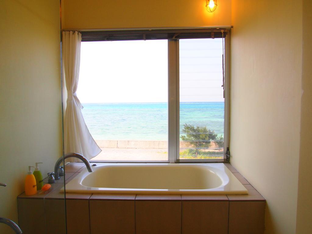 Отель Keiki Beachhouse & Cafe Накидзин Экстерьер фото